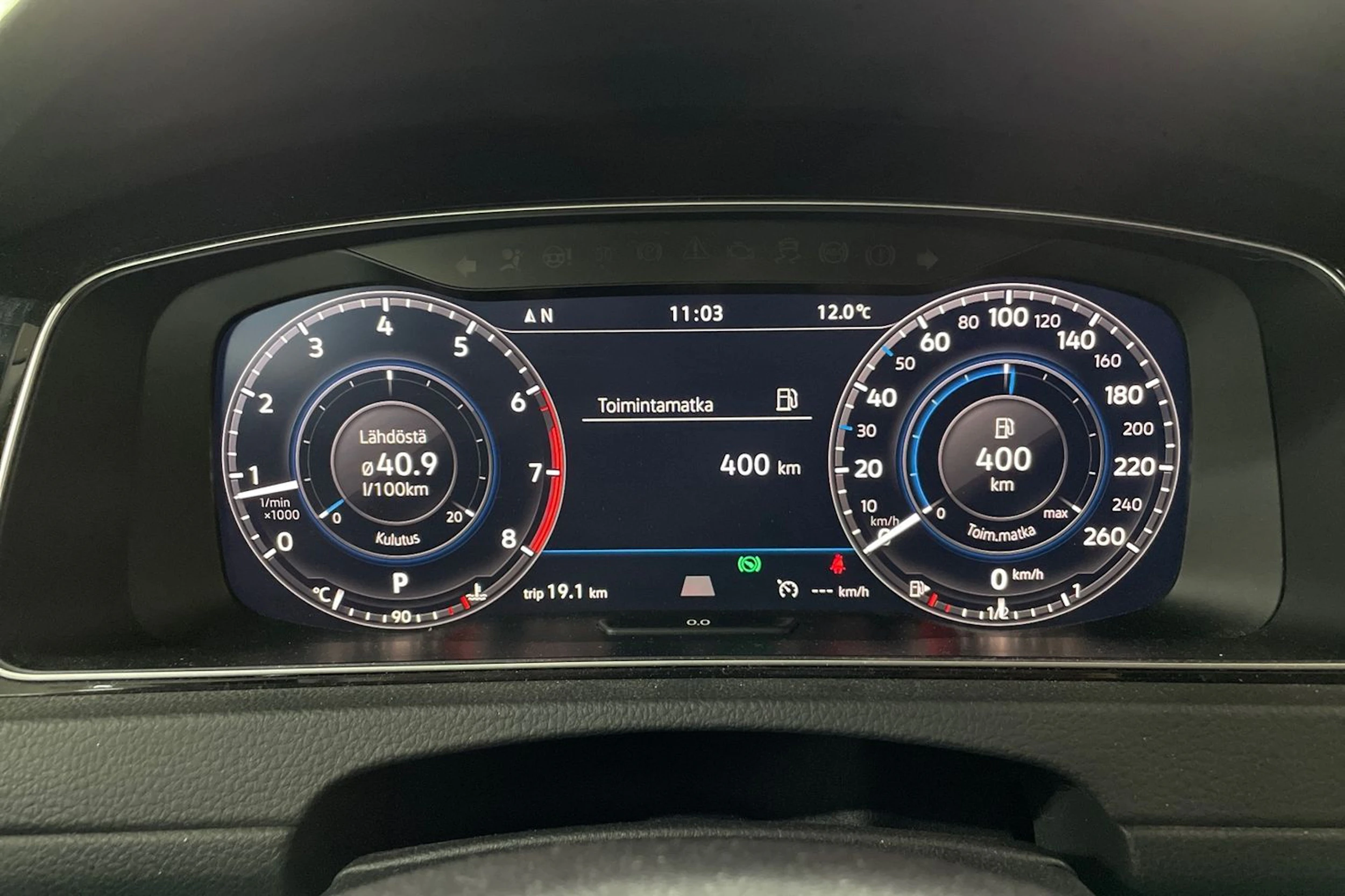 harmaa Volkswagen Golf 2018 kuva 20.