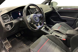 musta Volkswagen Golf 2017 kuva 3.