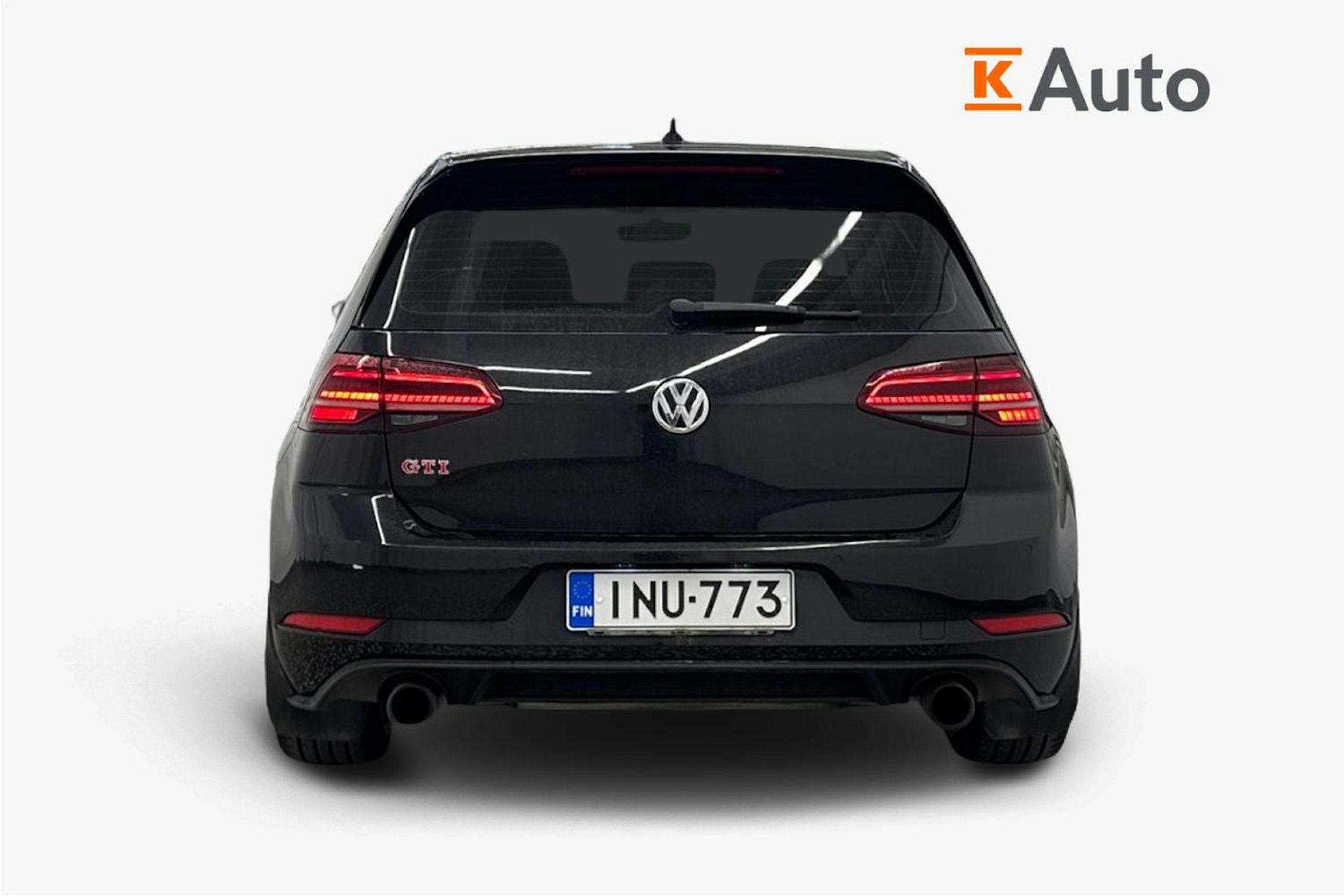 musta Volkswagen Golf 2017 kuva 3.
