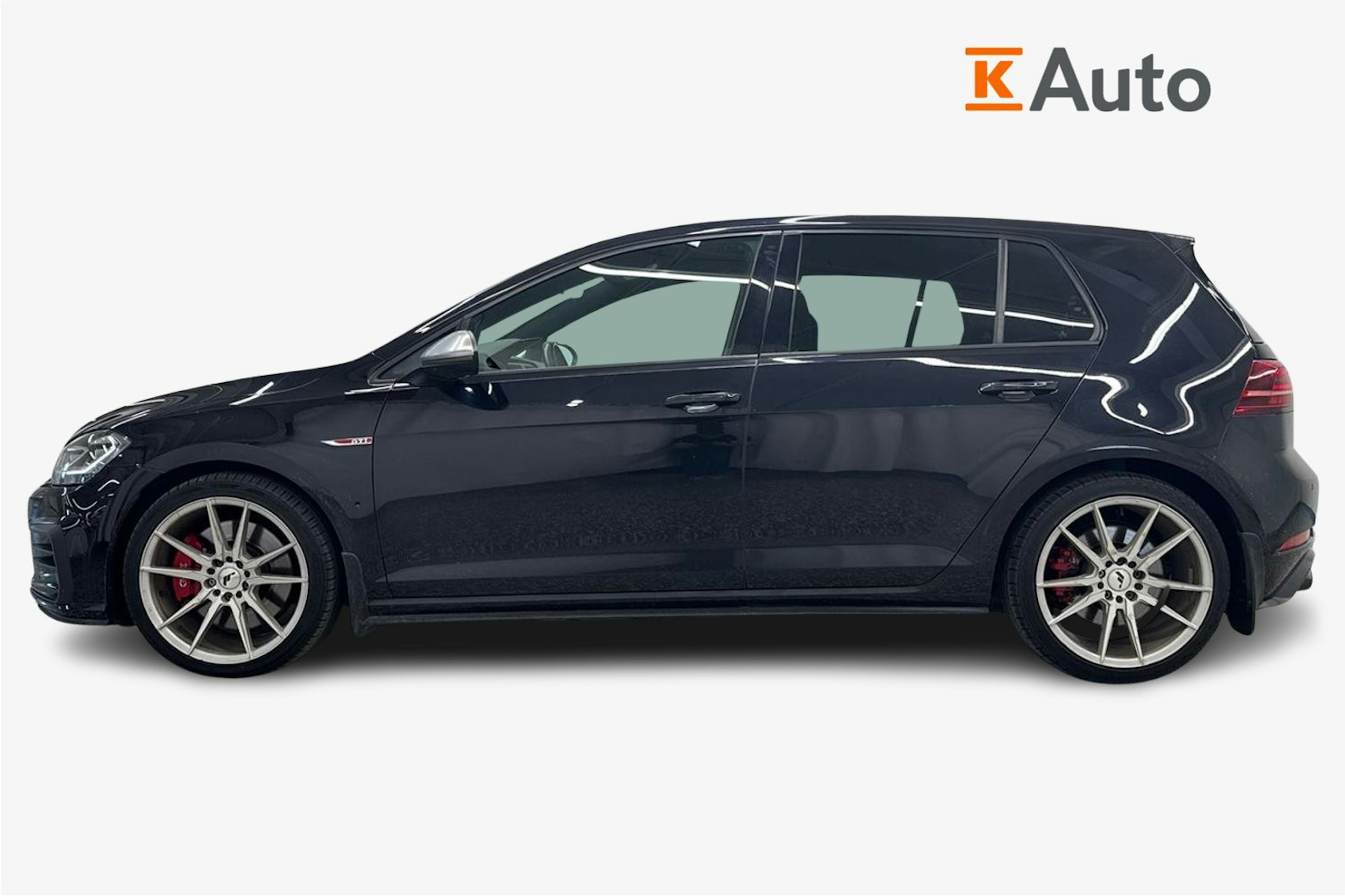 musta Volkswagen Golf 2017 kuva 6.