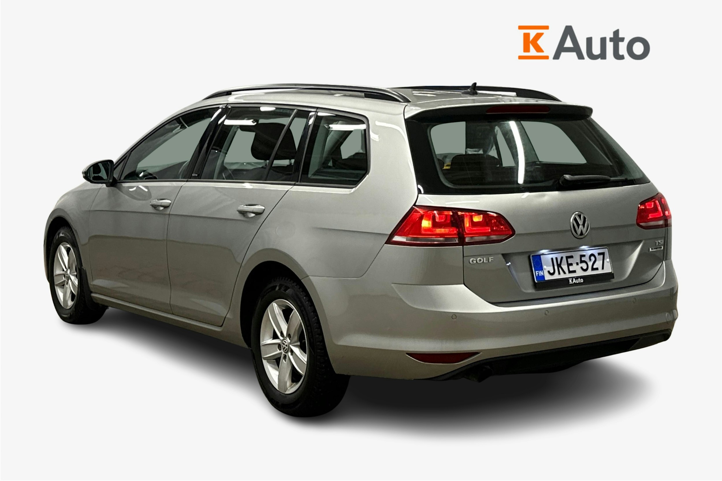 harmaa Volkswagen Golf 2017 kuva 2.