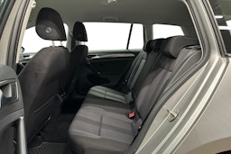 harmaa Volkswagen Golf 2017 kuva 10.