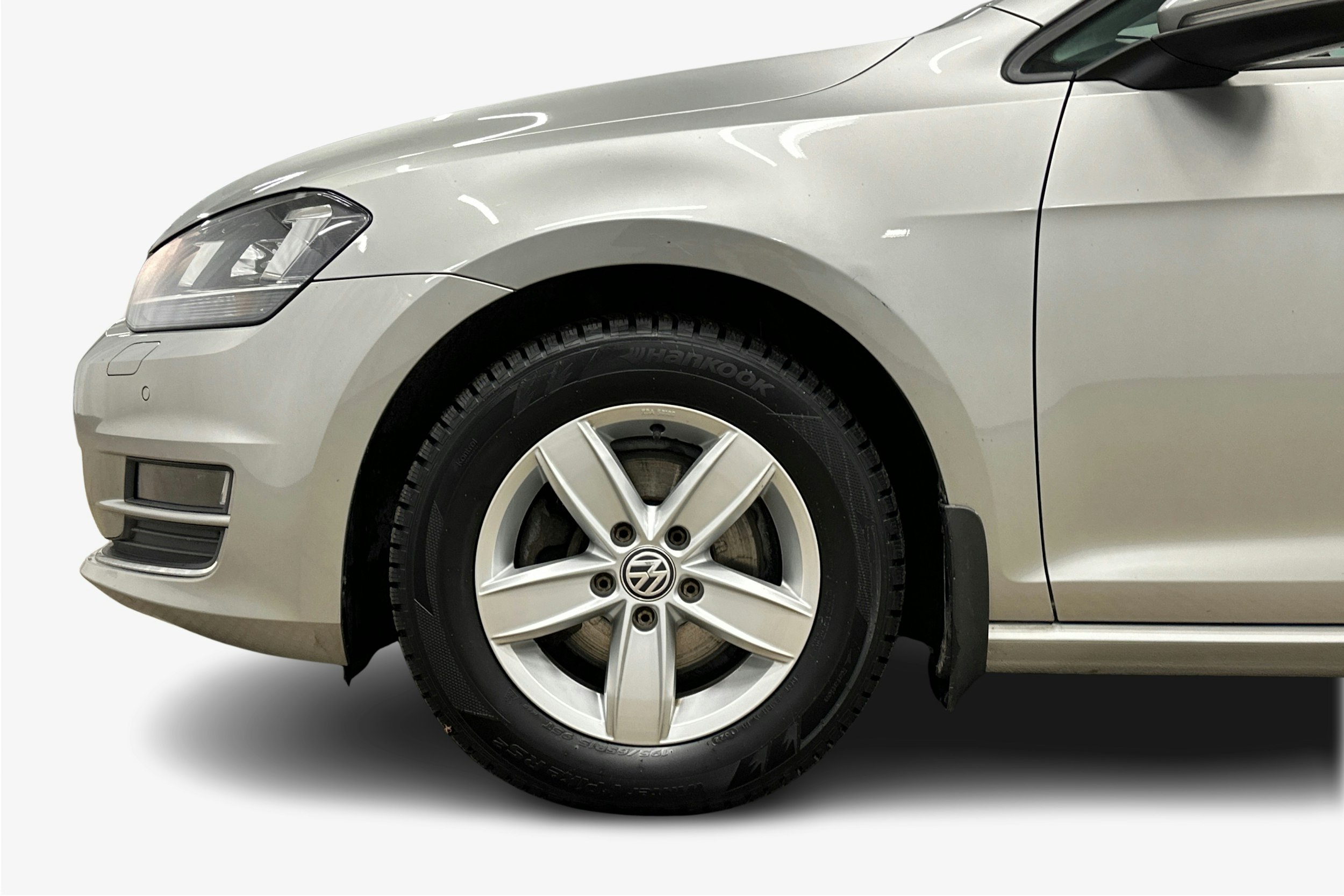 harmaa Volkswagen Golf 2017 kuva 11.