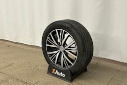 harmaa Volkswagen Golf 2017 kuva 13.