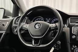 harmaa Volkswagen Golf 2017 kuva 15.