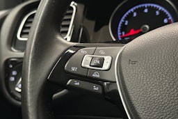 harmaa Volkswagen Golf 2017 kuva 19.