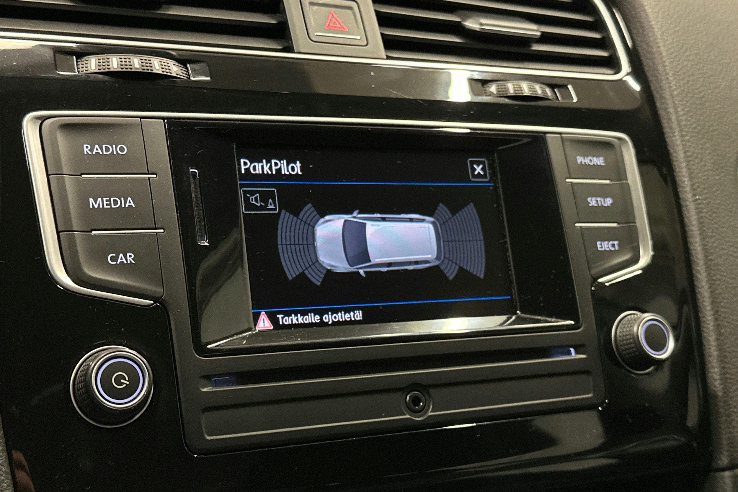 harmaa Volkswagen Golf 2017 kuva 22.