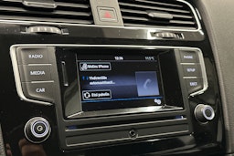 harmaa Volkswagen Golf 2017 kuva 23.