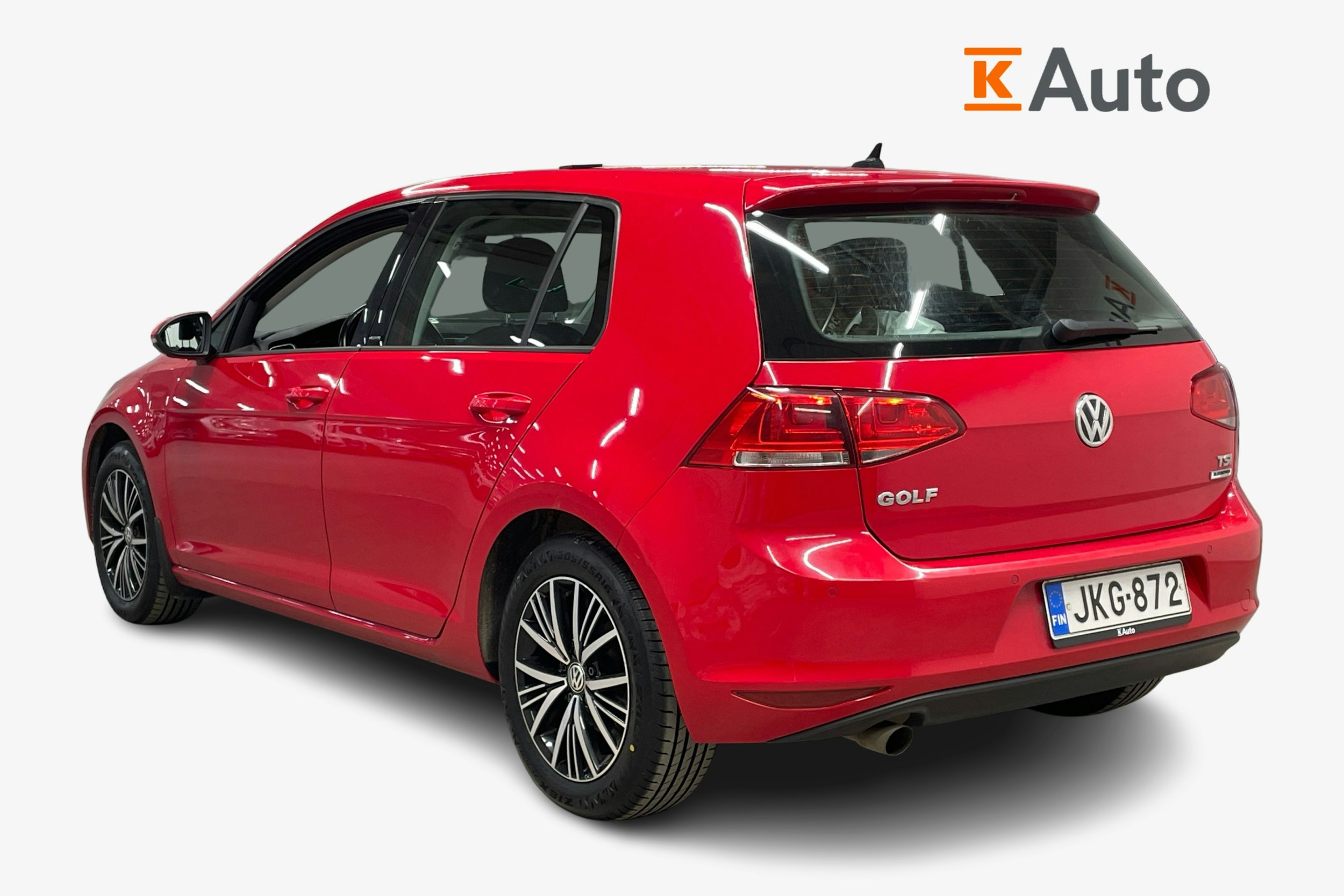 punainen Volkswagen Golf 2017 kuva 2.