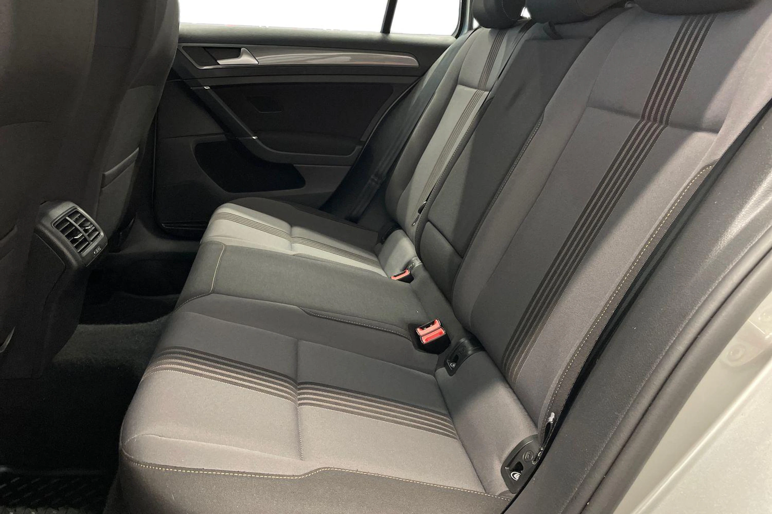 Harmaa Volkswagen GOLF 2017 kuva 8.