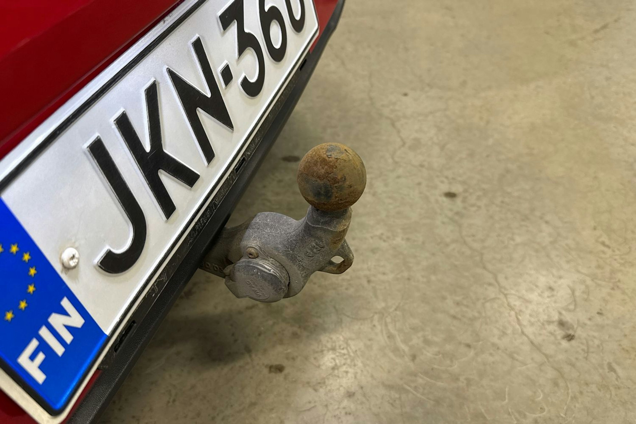 punainen Volkswagen Golf 2018 kuva 13.