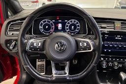 punainen Volkswagen Golf 2018 kuva 16.