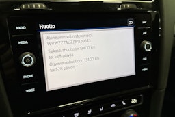 punainen Volkswagen Golf 2018 kuva 24.