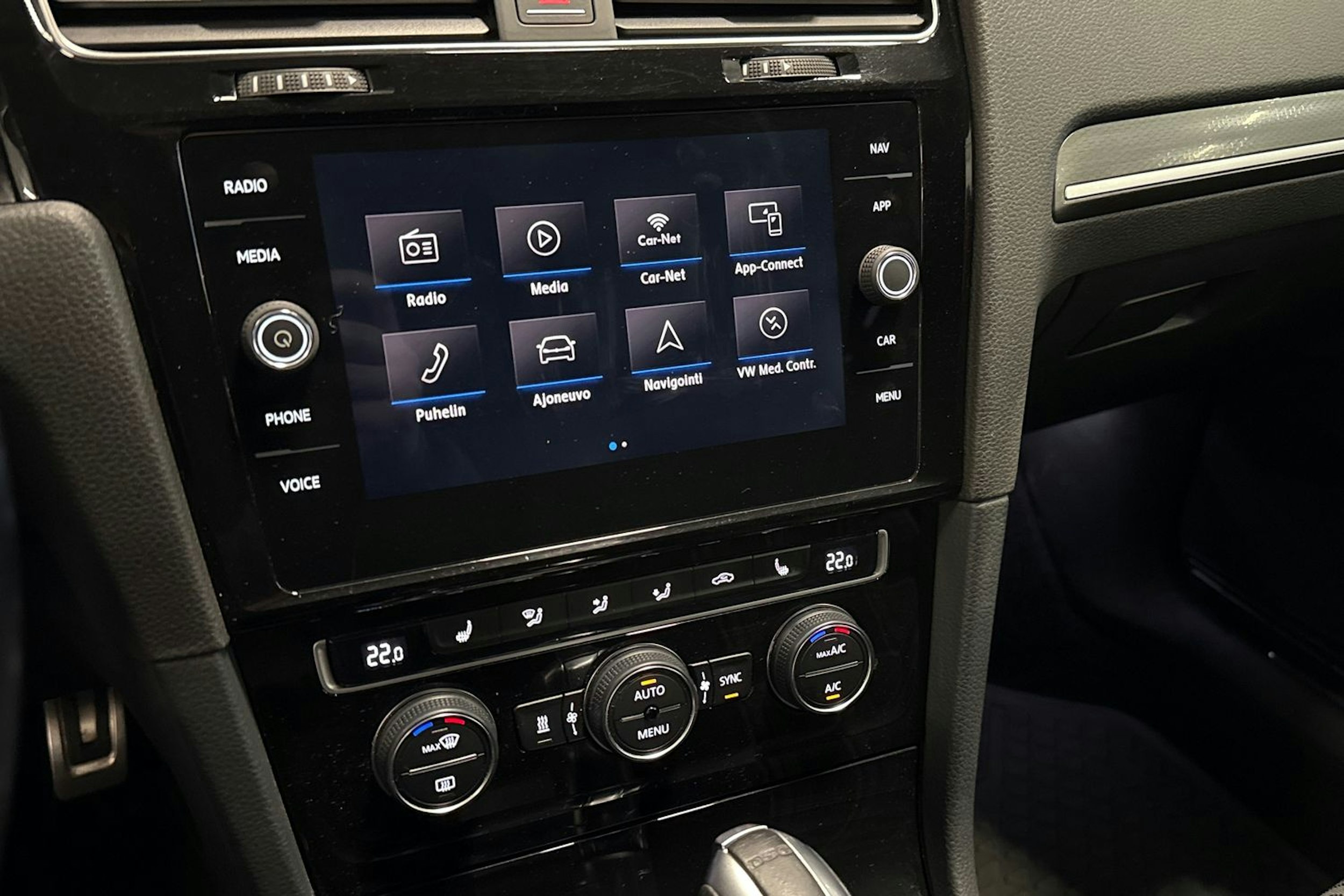 punainen Volkswagen Golf 2018 kuva 25.