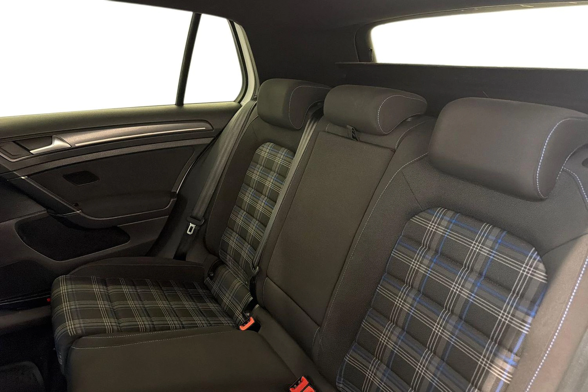 Valkoinen Volkswagen GOLF 2017 kuva 8.
