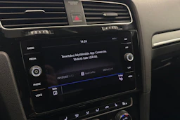 Valkoinen Volkswagen GOLF 2017 kuva 19.