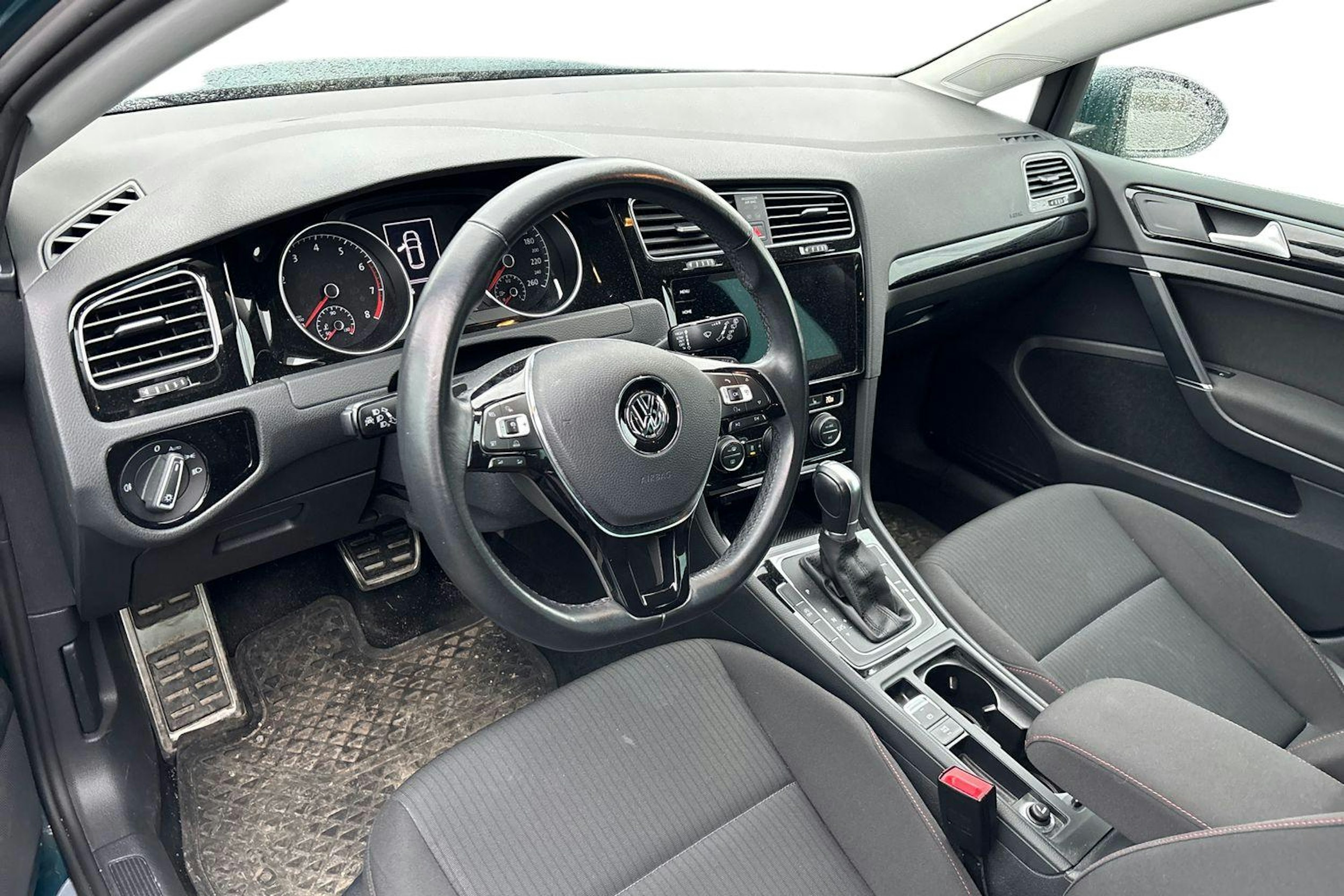 Vihreä Volkswagen GOLF 2017 kuva 3.