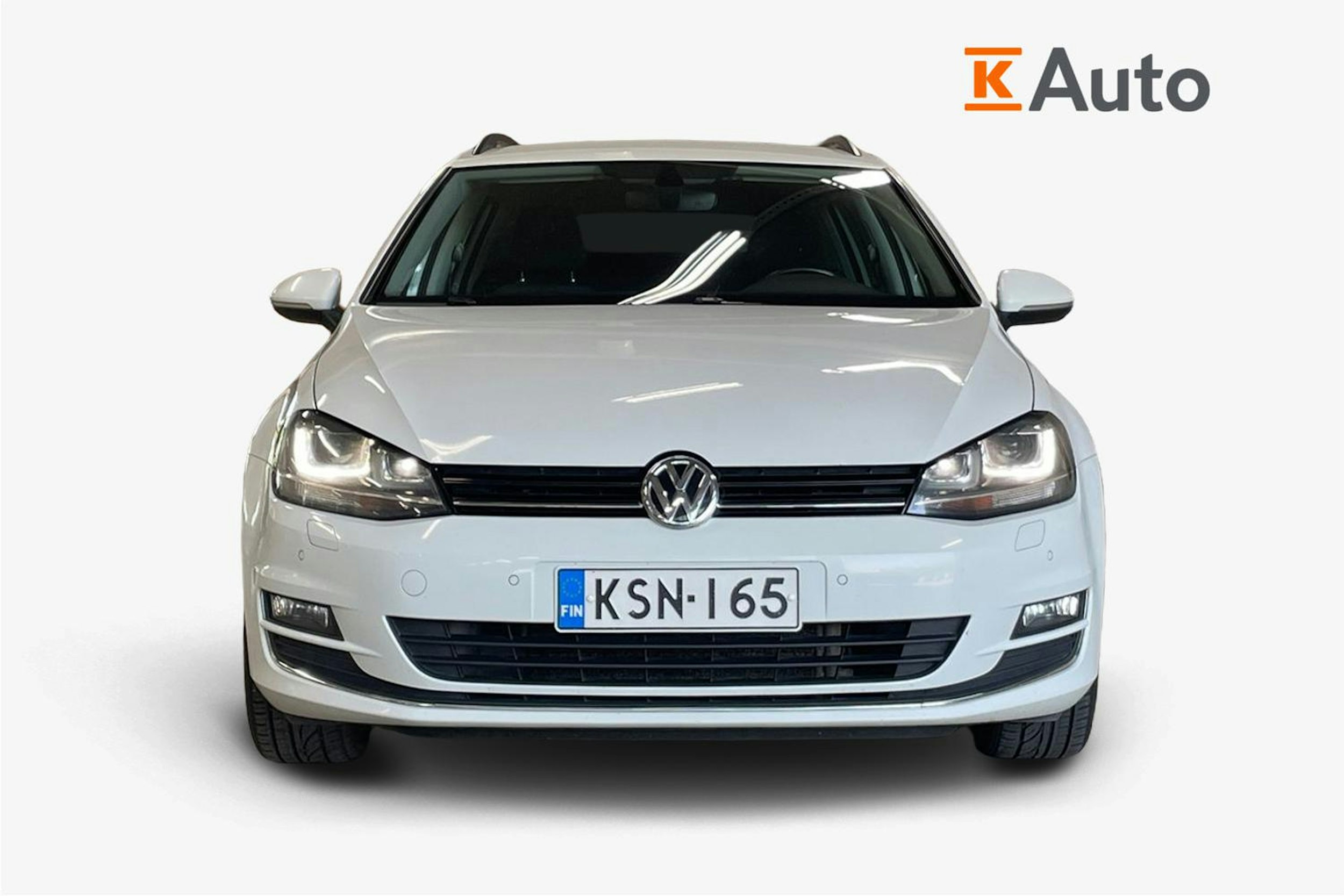 Valkoinen Volkswagen GOLF 2017 kuva 5.