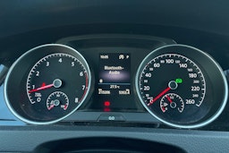 Valkoinen Volkswagen GOLF 2017 kuva 19.