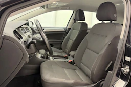 Musta Volkswagen GOLF 2017 kuva 12.
