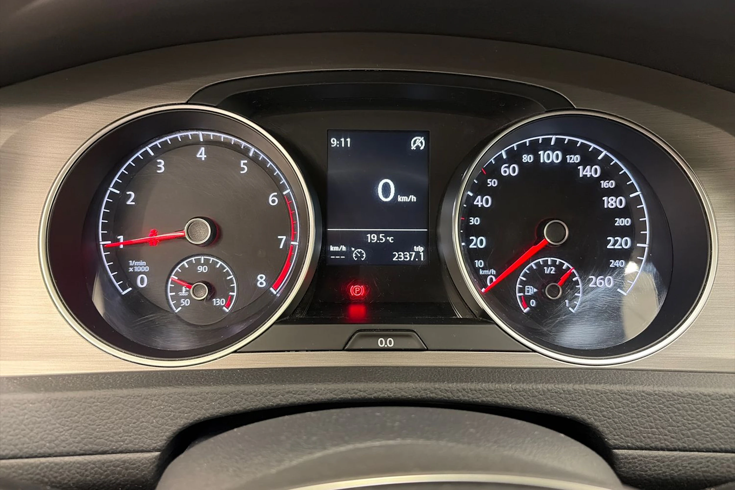 Musta Volkswagen GOLF 2017 kuva 13.