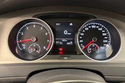 Musta Volkswagen GOLF 2017 kuva 13.