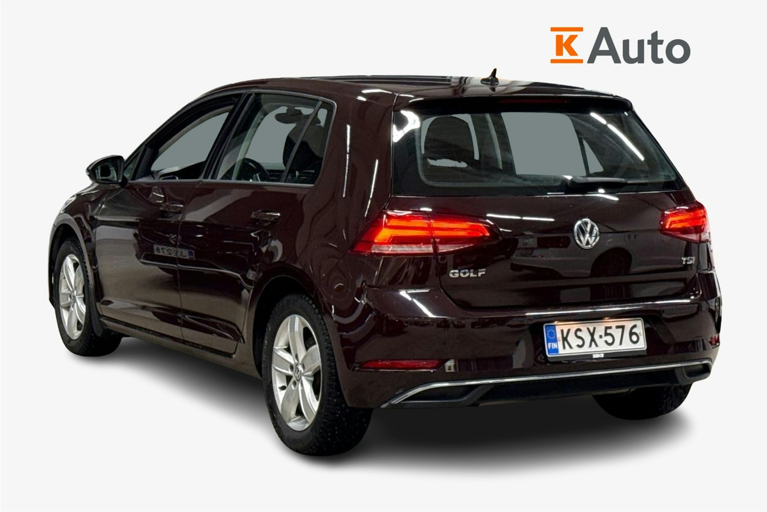 musta Volkswagen Golf 2017 kuva 2.