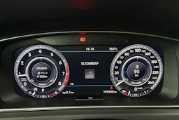 punainen Volkswagen Golf 2017 kuva 17.