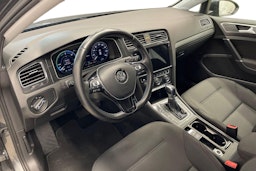 Harmaa Volkswagen GOLF 2018 kuva 6.