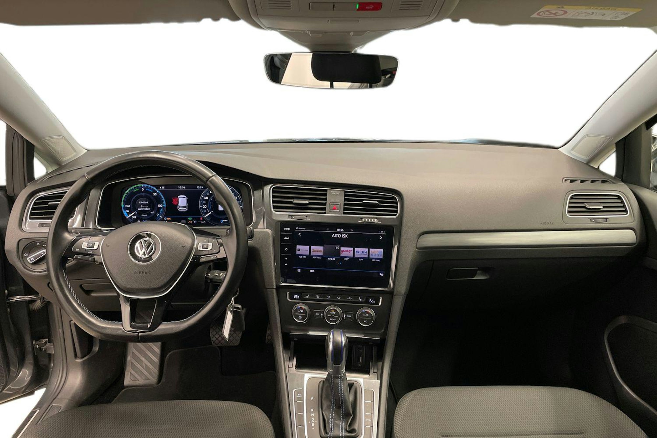 Harmaa Volkswagen GOLF 2018 kuva 7.