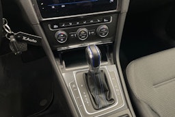 Harmaa Volkswagen GOLF 2018 kuva 14.