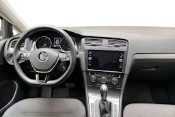 harmaa Volkswagen Golf 2018 kuva 9.