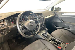 valkoinen Volkswagen Golf 2018 kuva 8.