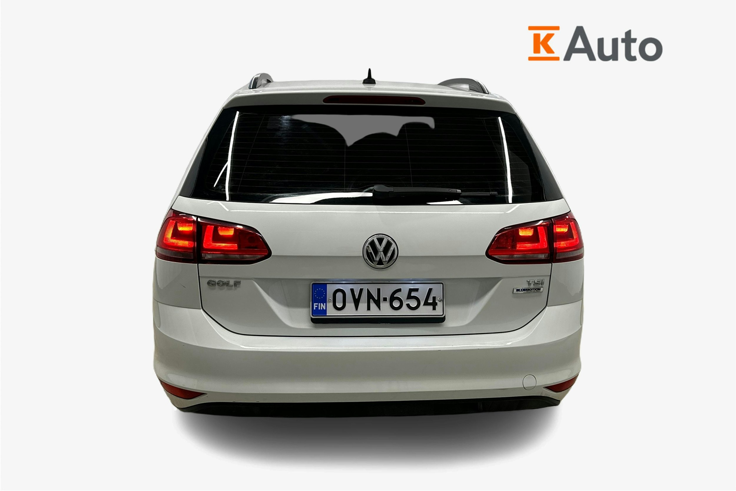 valkoinen Volkswagen Golf 2017 kuva 3.