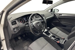 valkoinen Volkswagen Golf 2017 kuva 6.