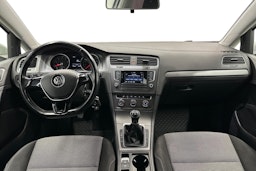 valkoinen Volkswagen Golf 2017 kuva 7.