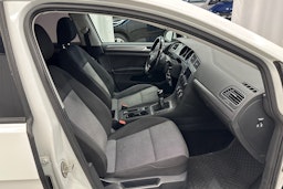 valkoinen Volkswagen Golf 2017 kuva 10.
