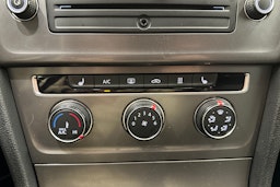 valkoinen Volkswagen Golf 2017 kuva 15.