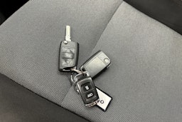 valkoinen Volkswagen Golf 2017 kuva 16.