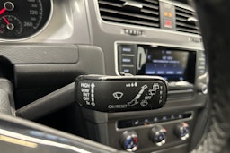 valkoinen Volkswagen Golf 2017 kuva 18.