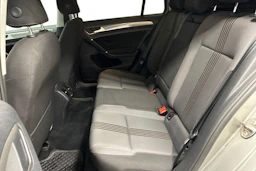 Harmaa Volkswagen GOLF 2017 kuva 8.