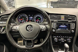 Harmaa Volkswagen GOLF 2017 kuva 11.