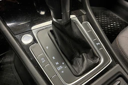 Harmaa Volkswagen GOLF 2017 kuva 19.
