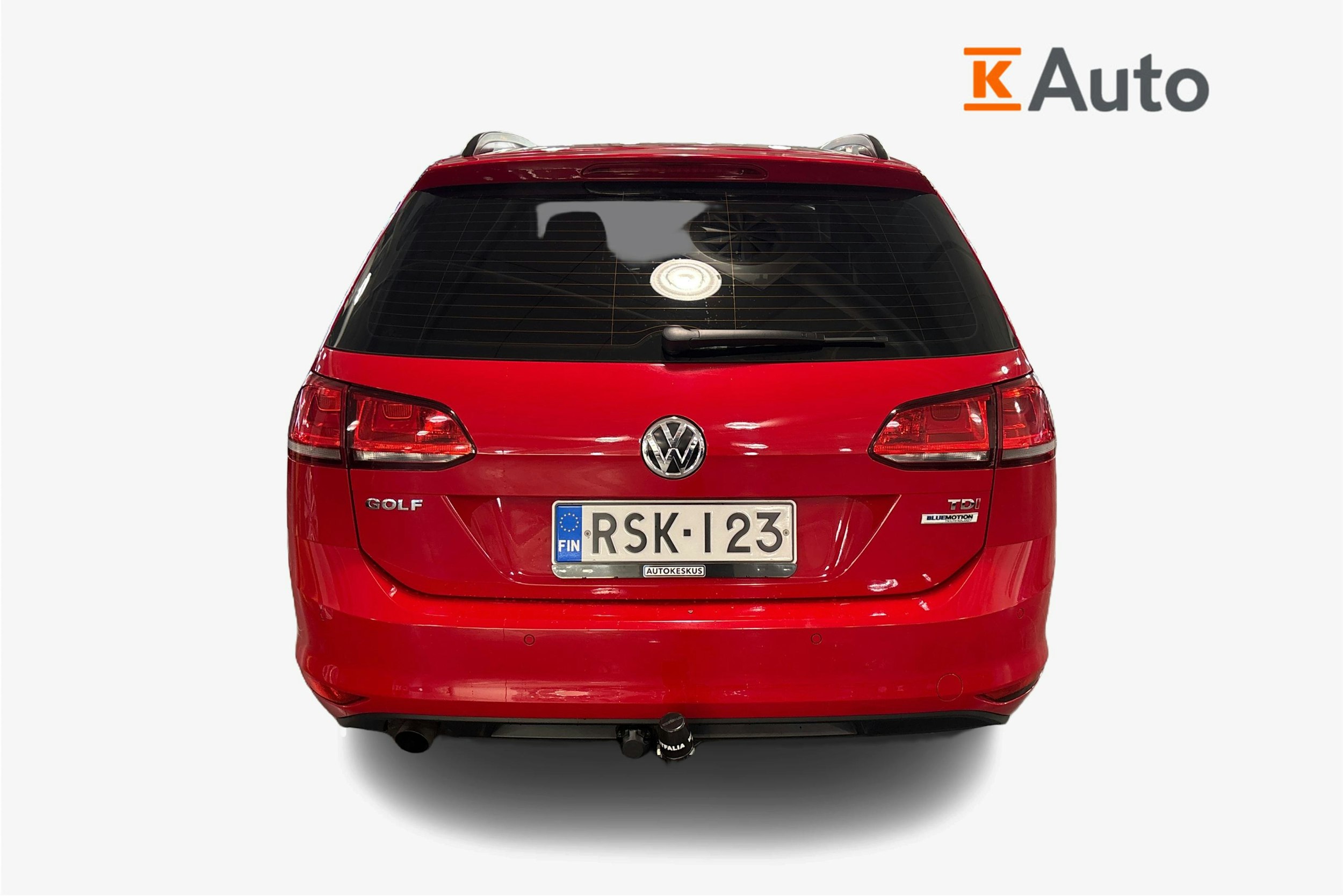 Punainen Volkswagen Golf 2017 kuva 3.