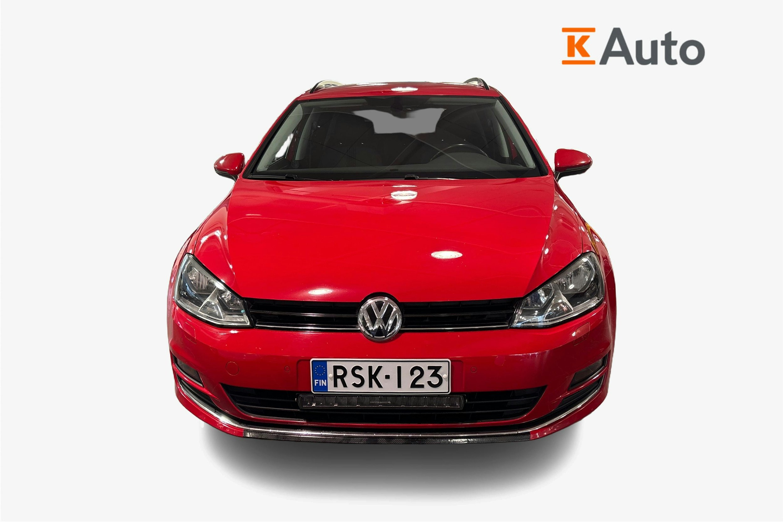 Punainen Volkswagen Golf 2017 kuva 5.