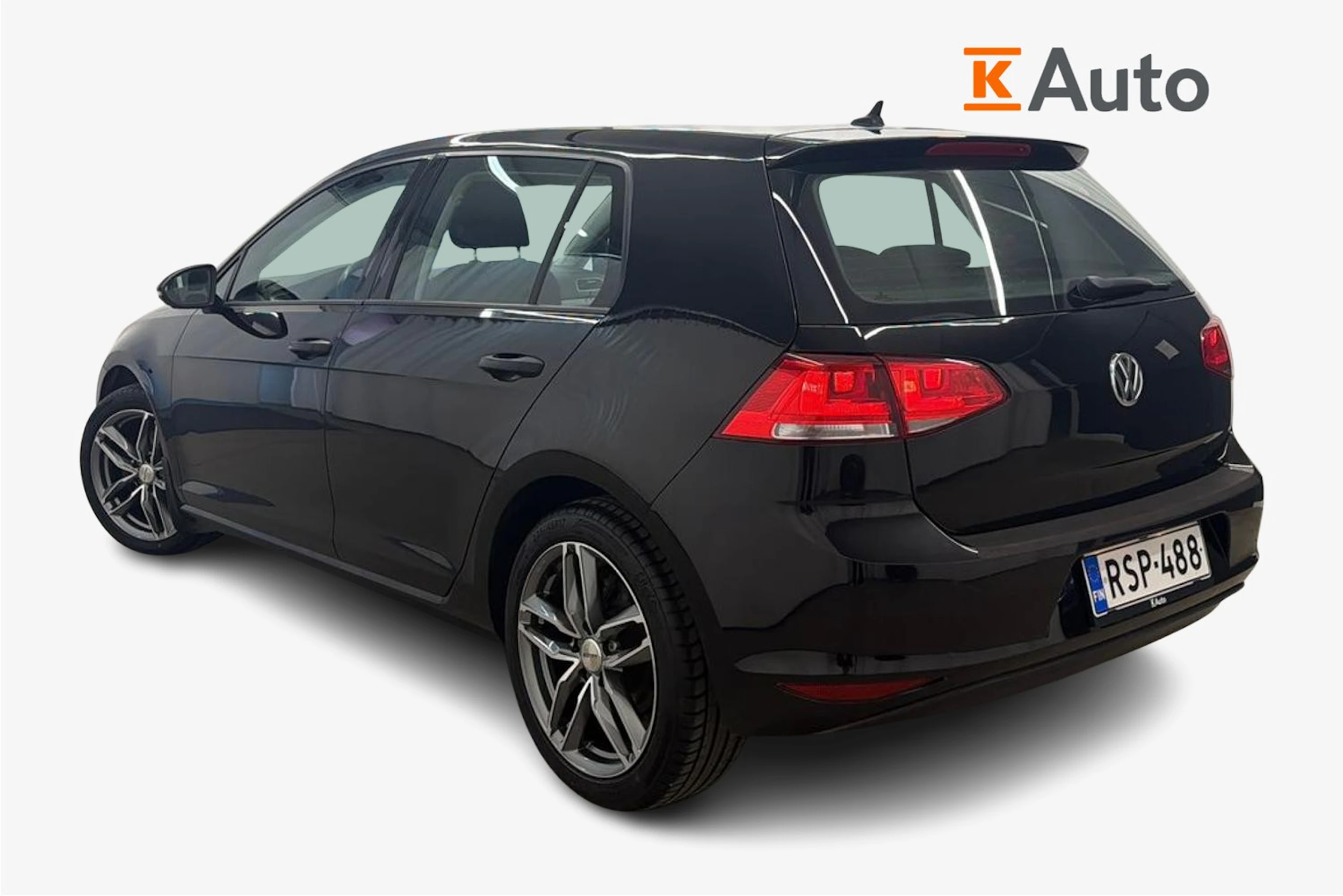 musta Volkswagen Golf 2017 kuva 2.