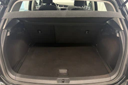 musta Volkswagen Golf 2017 kuva 14.