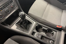musta Volkswagen Golf 2017 kuva 18.