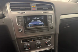 musta Volkswagen Golf 2017 kuva 19.