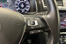 valkoinen Volkswagen Golf 2017 kuva 25.